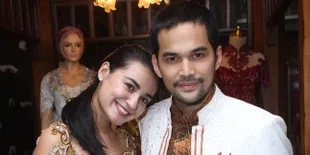 Teuku Wisnu Minta Doa Punya Anak ke Ryan Delon dan Sharena