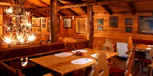 Thailand Punya Restoran Mirip Sarang Burung, Lho!