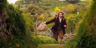 'THE HOBBIT' Tembus USD 1 Miliar