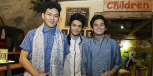 The Overtunes, Bikin Soundtrack Sekaligus Berakting