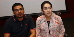 Tidak Bisa Damai, Rieke Dyah Pitaloka - Donny Gahral Cerai