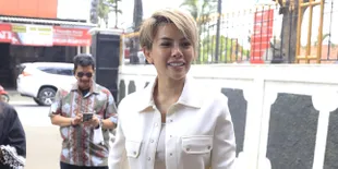 Tiga Kali Gagal, Nikita Mirzani Mengaku Lebih Nyaman Tanpa Suami dan Tak Ingin Nikah Lagi