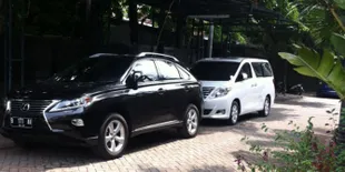 Tiga Mobil Yang Dirusak Florence Atas Nama Vika Dewayani