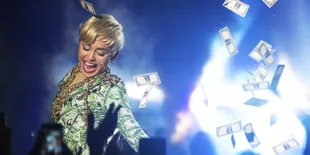 Tingkah Liar Miley Cyrus Bikin Para Orangtua di Inggris Cemas