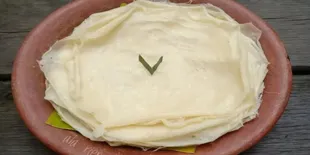 Tips Ampuh Pisahkan Kulit Lumpia yang Menempel Tanpa Merusak