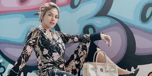 Tips PunyaAnak Cowok Ala Nikita Mirzani, Saat Berhubungan Intim Ngangkang 90 Derajat