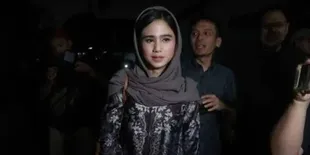 Tissa Biani Ungkap Kondisi Sheila Dara: Dia Kuat dan Tabah