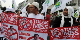 Tolak Miss World, Massa FPI Geruduk Kantor Hary Tanoe