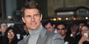 Tom Cruise 'Gantung Diri' di Lokasi Syuting, Masa Sih?
