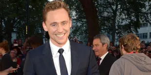 Tom Hiddleston Angkat Bicara Soal Rasanya Jadi Pacar Taylor Swift