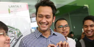 Tora Sudiro Bertemu dan Say Hi Dengan Iwa K di RSKO