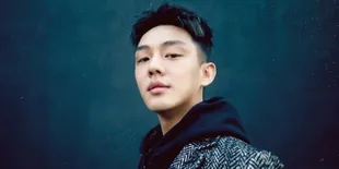 Totalitas, Yoo Ah In Jadi Botak dan Naikkan 15 Kg Berat Badannya untuk Peran Tunawicara