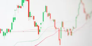 Trading di Indonesia: Antara Risiko, Tren, dan Peluang Baru yang Bikin Penasaran