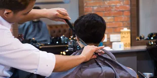 Tren Gaya Rambut Anak Cowok Terkini: Simple, Keren, dan Mudah Dirawat!