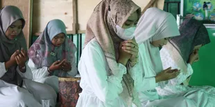 Tren Warna Baju Lebaran 2025, Pilihan Stylish untuk Merayakan Kemenangan