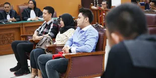 Trio Ikan Asin Terbukti Bersalah &#38; Dihukum Penjara, Galih Ginanjar Hukumannya Paling Berat!