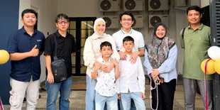 Tya Ariestya Resmikan Kos-Kosan Baru di Anniversary Ke-12