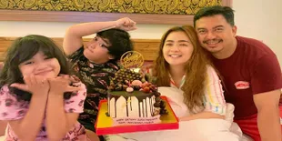 Ulang Tahun Ditemani Keluarga, Vega Darwanti Ucap Syukur dan Mohon Doa Netizen