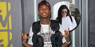 Ulang Tahun, Tyga Belikan Kylie Jenner Mobil Mewah