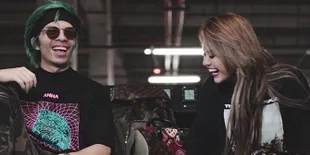 Unggah Foto Quote Soal Diomongin Orang, Aurel Hermansyah Mention Nama Atta Halilintar