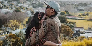 Unggahan Terakhir Glenn Fredly Sebelum Meninggal Dunia, Beri Ucapan Selamat Ulang Tahun Romantis Untuk Sang Istri