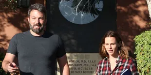 Ups! Ben Affleck dan Jennifer Garner Ketahuan Makan Malam Bareng