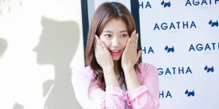 Ups, Style Park Shin Hye di Premiere TWENTY Dianggap Terburuk