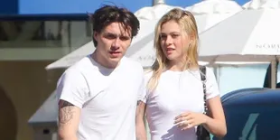 Usai Dikabarkan Menikah, Nicola Peltz Kini Diduga Sedang Hamil Anak Brooklyn Beckham