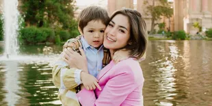 Dilamar Richard Kyle, Jessica Iskandar Berikan Selamat Pada Anak dan Diri Sendiri