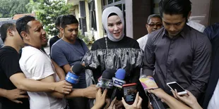 Usai Gelar Perkara di Polres Jakarta Selatan, Angel Lelga Merasa Lega