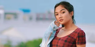 Usai Klarifikasi Video Panas Yang Diduga Anaknya, Surat Ayah Marion Jola Bikin Haru