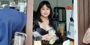 Usai Sukses Jadi Penyanyi, Brisia Jodie 'Alih Profesi' Jualan Es Teh