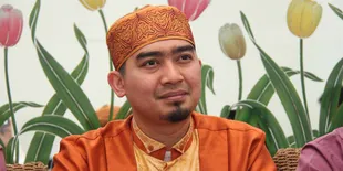 Ustad Solmed Rayakan Lebaran Yatim di Bandung