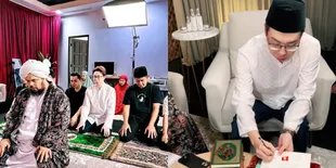 Ustaz Derry Sulaiman Dampingi Dr. Richard Lee Mualaf hingga Shalat Berjamaah Pertama