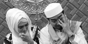 Ustaz Solmed Buka Suara Mengenai Isu Bom Gereja di Surabaya