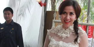 Venna Melinda: Saya Buka Diri, Bukan Buka Hati