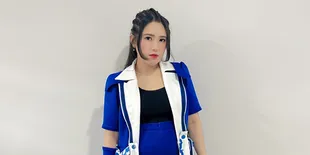 Via Vallen Minta Maaf soal Curhatan Tentang Keluarganya, Minta Netizen Stop Bully Orangtuanya