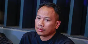 Vicky Prasetyo Bantu Biaya Makan Anak-Anak Dede Sunandar Setiap Jumat