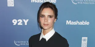 Victoria Beckham Dikabarkan Akan Dapat Gelar Kehormatan Inggris