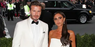 Victoria Beckham Hapus Tato Tribut Untuk David, Ada Apa?