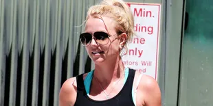 [Video] Britney Spears Tampil Super Seksi di Klip 'Work B*tch'