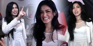 Video Call ke Pesbuker, Jessica Hanya Tunjukkan Bagian Atas Badan