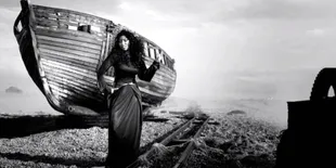 [Video] 'Freedom', Transformasi Elegan ala Nicki Minaj