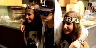[VIdeo] Justin Bieber Palsu Sukses Kecoh Fans Wanita!