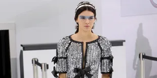 Video Kendall Jenner Saat Mandi Beredar Luas di Internet