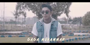VIDEO: Mantan Pacar Awkarin Digandeng Buat Nyanyi Lagu Hip Hop