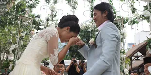 Vino G Bastian Lamar Marsha Timothy di Kuburan