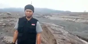 Viral Aksi Seorang Relawan Buang Sesajen di Gunung Semeru, Bupati Lumajang dan Polisi Siap Buru Pelaku