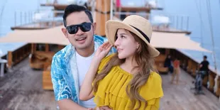 Viral Crazy Rich Malang Berikan Hadiah Mobil Mewah ke Karyawan: Aset Perusahaan Sesungguhnya