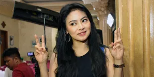Vitalia Sesha Tak Tahu Bermain FTV Bersama Istri Fathanah